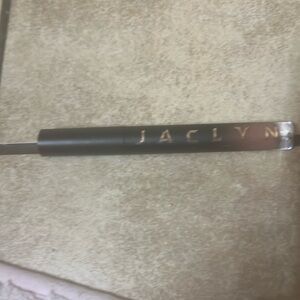 Never used Jaclyn hill lipstick in imma cancer